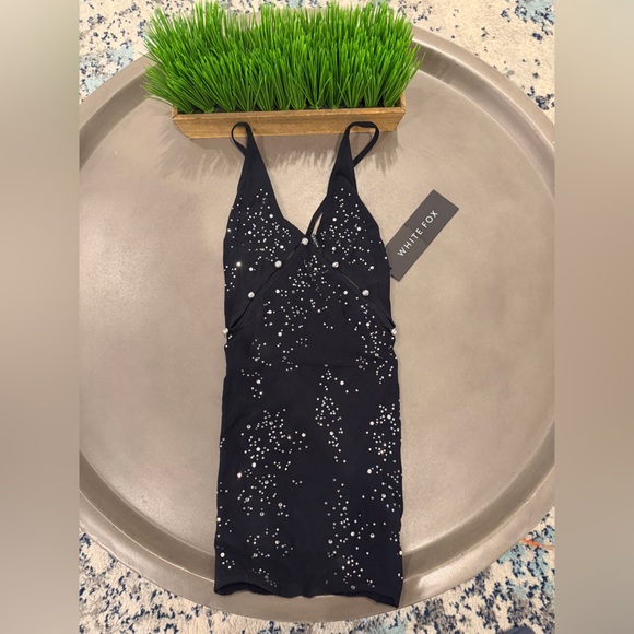 White Fox Boutique Black Sparkle Mini Dress NWT - Picture 2 of 7